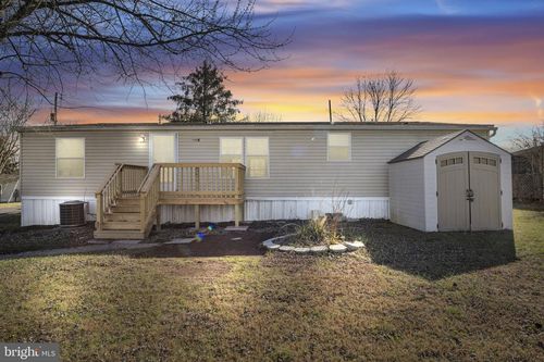 11 Tyler Dr, East Berlin, PA, 17316-8957 | Card Image