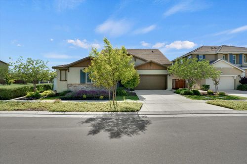 17562 Graceada Lane, Lathrop, CA, 95330 | Card Image