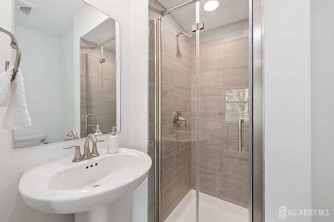 1617 Swales Ct, Townhouse with 3 bedrooms, 4 bathrooms and null parking in Monroe NJ | Image 42