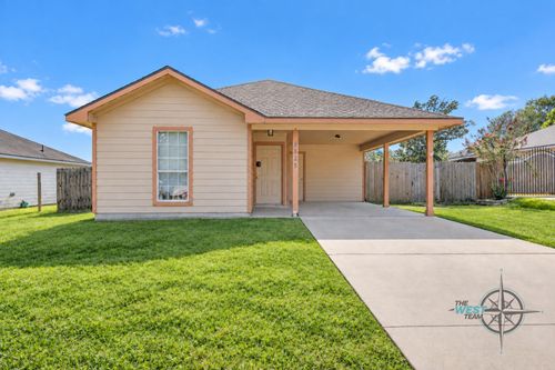 8825 E Buffalo Cir, Willis, TX, 77378-2959 | Card Image