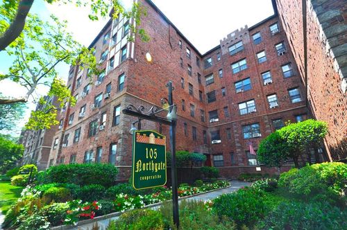 apt-1l-105 Garth Rd, Scarsdale, NY, 10583-3715 | Card Image