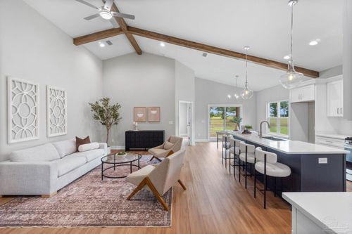 6521 Schwab Dr, Pensacola, FL, 32504-8138 | Card Image