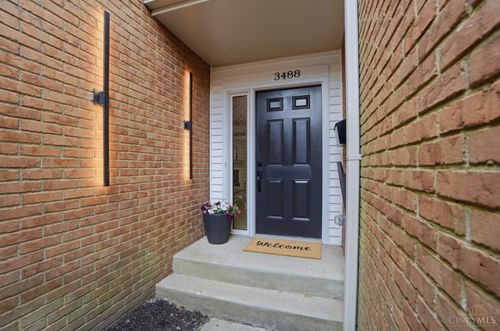 3488 Forestoak Ct, Cincinnati, OH, 45208-1842 | Card Image