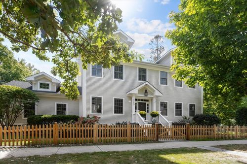 349 Gregory Ave, Wilmette, IL, 60091-3448 | Card Image
