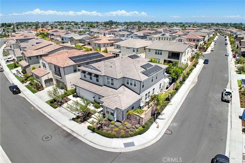 17382 Burrows Ln, Huntington Beach, CA, 92649-4583 | Card Image