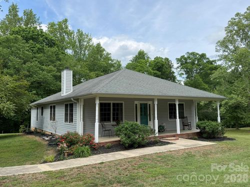 2031 Redskin Trl, Iron Station, NC, 28080-9429 | Card Image