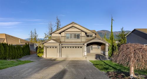 23907 Nookachamp Hills Dr, Mount Vernon, WA, 98274-9187 | Card Image