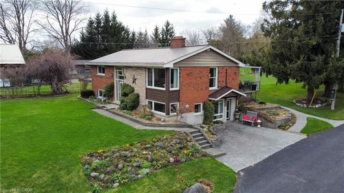 7186 Middlebrook Rd, Elora, ON, N0B1S0 | Card Image