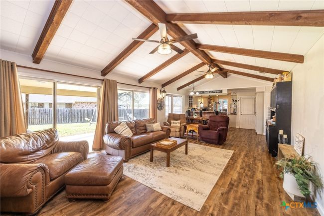 1413 Summit Dr, House other with 3 bedrooms, 3 bathrooms and null parking in Gonzales TX | Image 7
