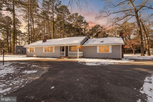 20146 Collins Mill Dr, Bridgeville, DE, 19933-4326 | Card Image