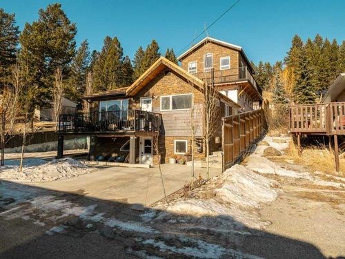 6501 22 Ave, Crowsnest Pass, AB, T0K | Card Image