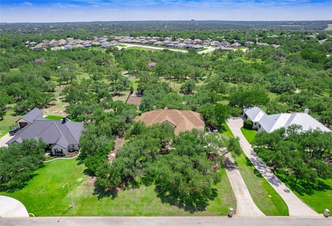 104 E Rustle Cv, House other with 4 bedrooms, 4 bathrooms and 3 parking in Georgetown TX | Image 38