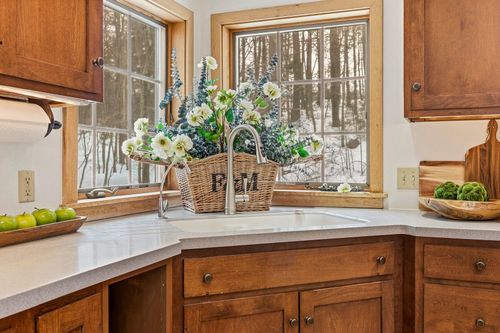 31 Clay Hill Road, York, ME, 03902 | Card Image