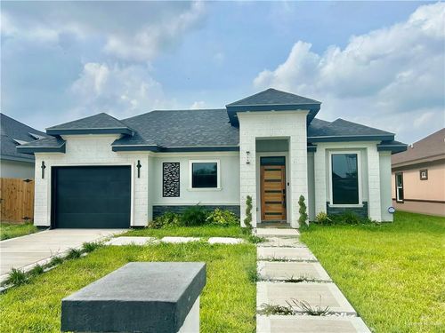 514 Tower Oak Dr, Alamo, TX, 78516-0688 | Card Image