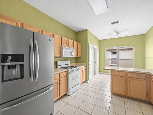 30638 Nickerson Loop, House other with 4 bedrooms, 2 bathrooms and null parking in WESLEY CHAPEL FL | Image 8