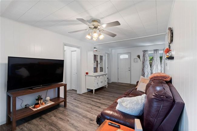 811 N Nettleton St, House other with 2 bedrooms, 1 bathrooms and null parking in Cameron MO | Image 5