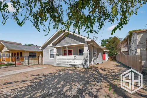 apt-4-5711 Brady St, Houston, TX, 77011-3360 | Card Image