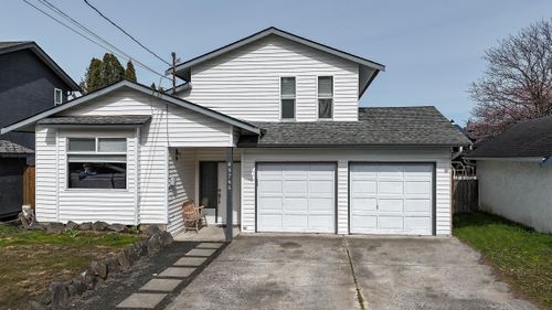 45765 Thomas Rd, Chilliwack, BC, V2R3N3 | Card Image
