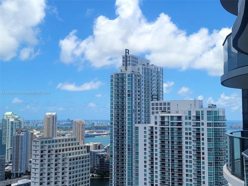unit-4314-1000 Brickell Plz, Miami, FL, 33131-3873 | Card Image