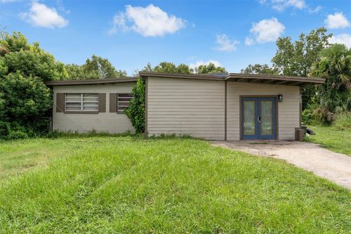 111 Country Club Cir, SANFORD, FL, 32771-4163 | Card Image