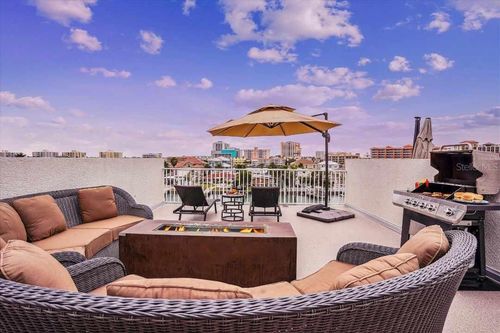 unit-2-145 Brightwater Dr, CLEARWATER BEACH, FL, 33767-2456 | Card Image