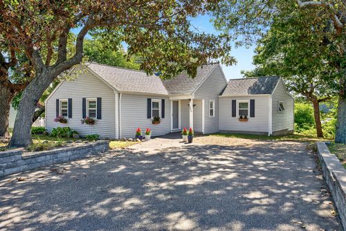 345 Quaker Rd, North Falmouth, MA, 02556-2908 | Card Image