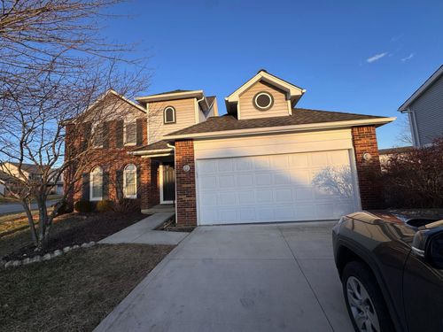 8350 Morningdew Dr, Reynoldsburg, OH, 43068-9639 | Card Image