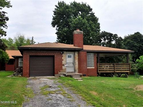304 Mohawk Dr, Maumee, OH, 43537-1917 | Card Image