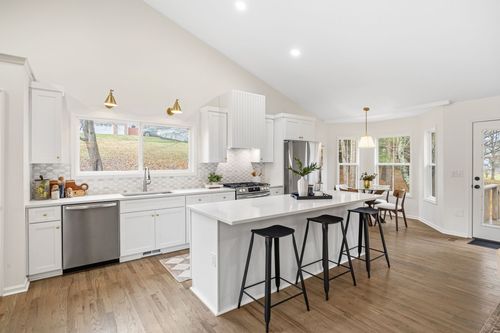 209 Pin Oak Ct, Spring Hill, TN, 37174-2593 | Card Image