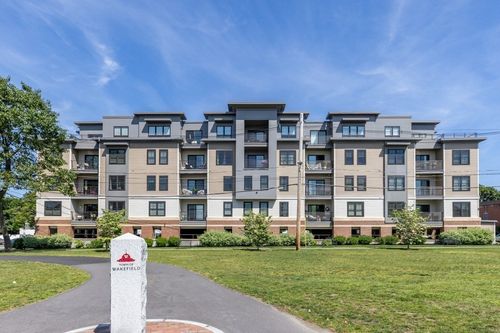 apt-204-3 Bennett St, Wakefield, MA, 01880-3599 | Card Image