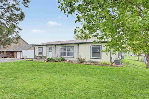 2221 Cedar Ave, Lewiston, ID, 83501-6137 | Card Image