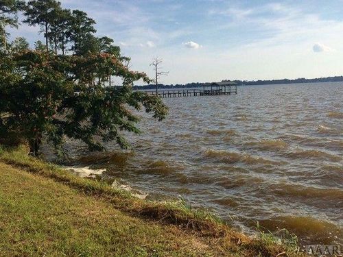 215 Dances Bay Rd, Elizabeth City, NC, 27909-9176 | Card Image