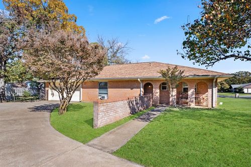 1687 Dickerson Drive, Pantego, TX, 76013 | Card Image