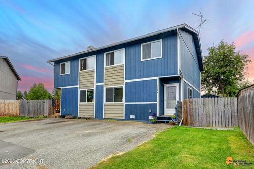 1124 Fred Cir, Anchorage, AK, 99515-2655 | Card Image