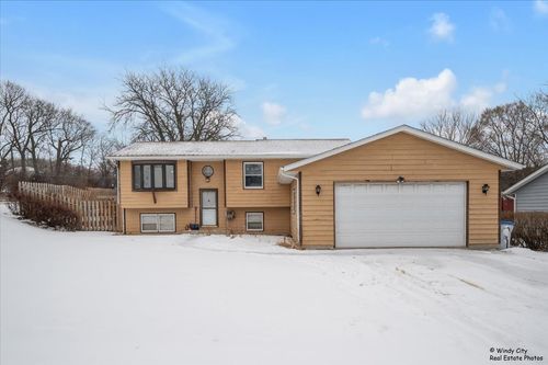 3 Sheehan Dr, Lake Villa, IL, 60046-8766 | Card Image