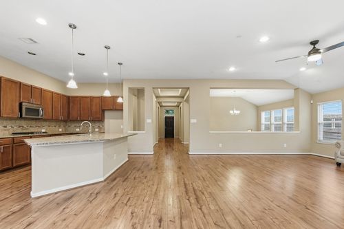 1810 Nantz Ln, Conroe, TX, 77304-1887 | Card Image