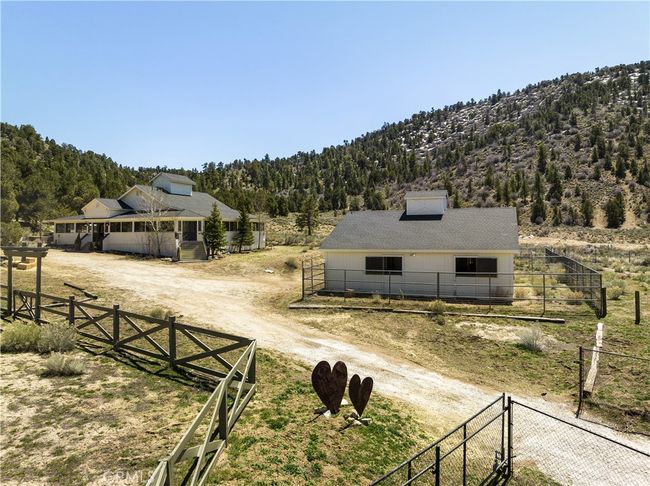 2000 Baldwin Lake Rd, House other with 4 bedrooms, 2 bathrooms and 14 parking in Big Bear City CA | Image 38