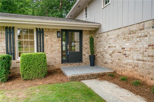 3937 Locklear Way, Atlanta, GA, 30360-1307 | Card Image