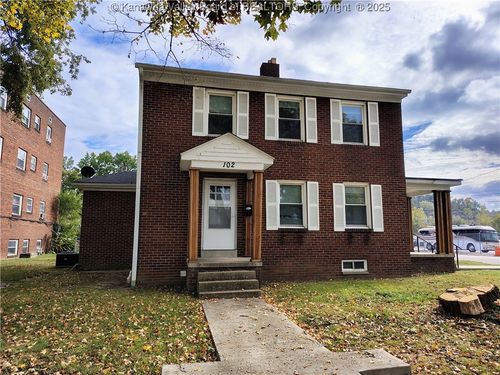 102 3rd Ave, South Charleston, WV, 25303-1434 | Card Image