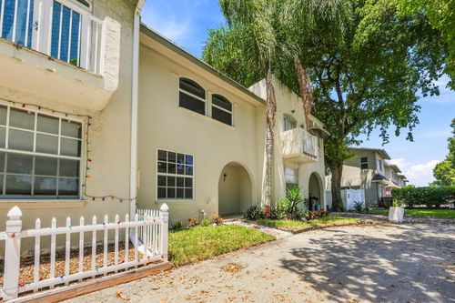 5-4161 Nw 9th Avenue, Deerfield Beach, FL, 33064 | Card Image