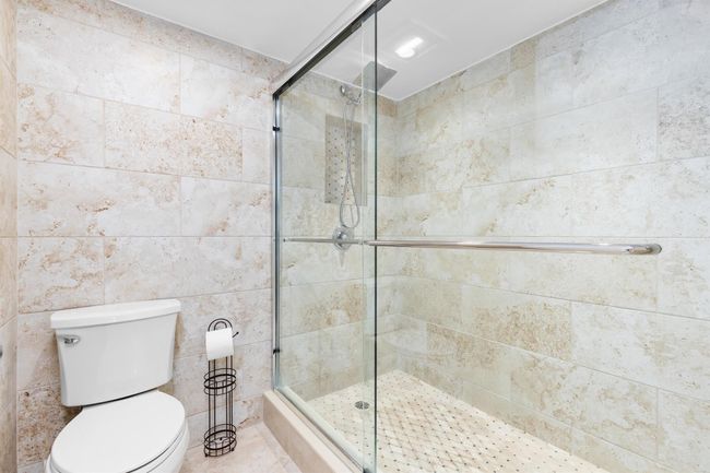 APT-303 - 3610 S Ocean Blvd, Condo with 2 bedrooms, 2 bathrooms and null parking in South Palm Beach FL | Image 17
