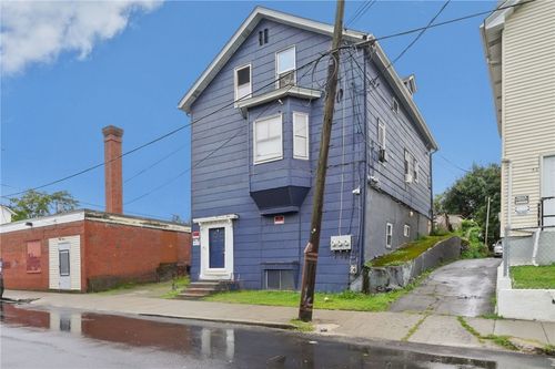 50 Jefferson Ave, Pawtucket, RI, 02860-8915 | Card Image