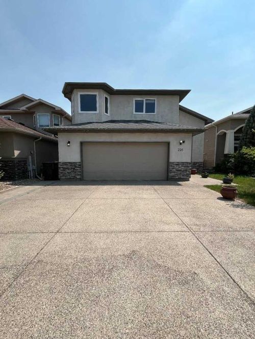 226 Gateway Manor S, Lethbridge, AB, T1K5S1 | Card Image