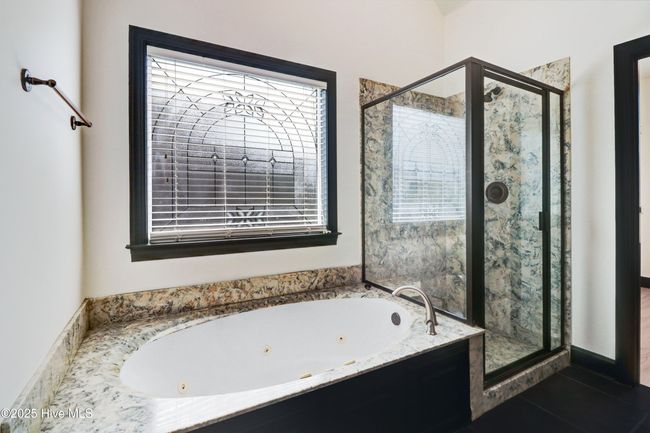 1406 Sunset Dr, House other with 4 bedrooms, 3 bathrooms and 2 parking in Goldsboro NC | Image 31