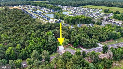 20587 Milton Ellendale Hwy, ELLENDALE, DE, 19941-2711 | Card Image