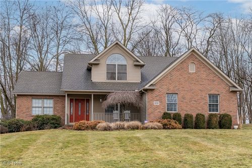 6248 Caribou Dr, Clinton, OH, 44216-8667 | Card Image
