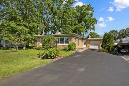 510 E Spring Ave, South Elgin, IL, 60177-2442 | Card Image