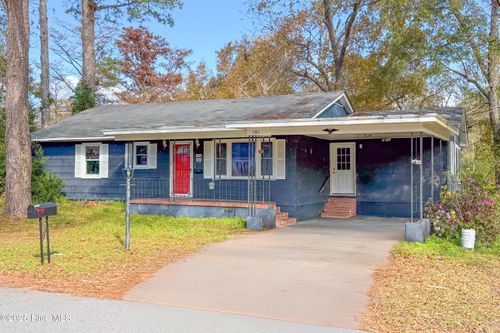 101 E Trent St, Trenton, NC, 28585-7716 | Card Image