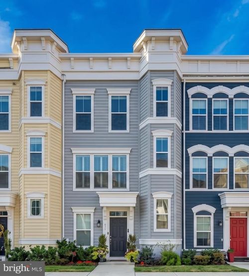 1019 Holden Rd, FREDERICK, MD, 21701-3437 | Card Image