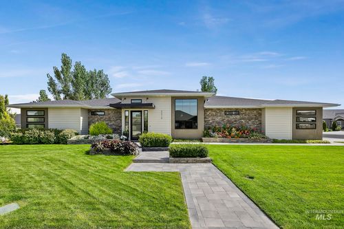 2214 Settlers Ridge Trl, Twin Falls, ID, 83301-5998 | Card Image